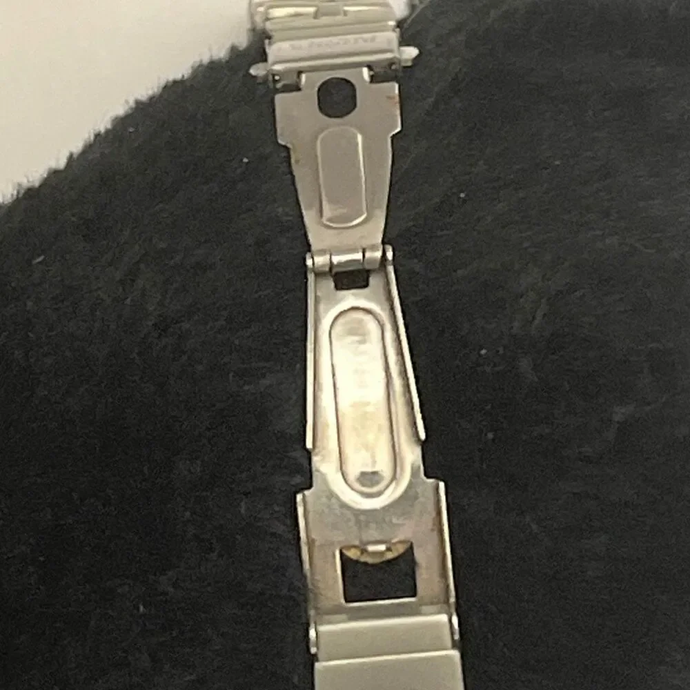 Bijoux Terner Women's Gold Silver Japan Movement‎ Stainless Steel Wristwatch